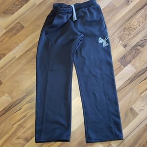 Under Armour sweatpants size YL